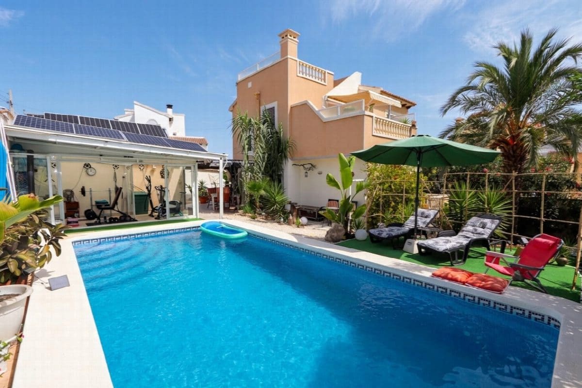 3 bedroom Villa for sale in Orihuela with pool garage - € 349,990 (Ref: 10020413)