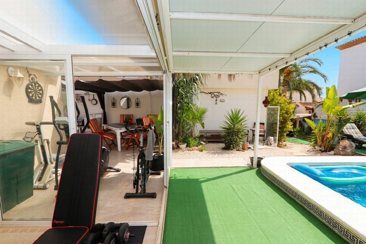 3 bedroom Villa for sale in Orihuela with pool garage - € 349,990 (Ref: 10020413)