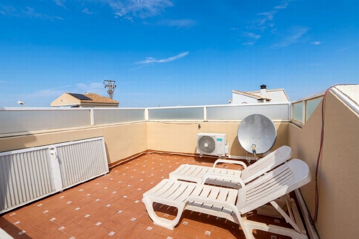 3 bedroom Villa for sale in Alicante / Alacant city with pool garage - € 349,990 (Ref: 10020414)