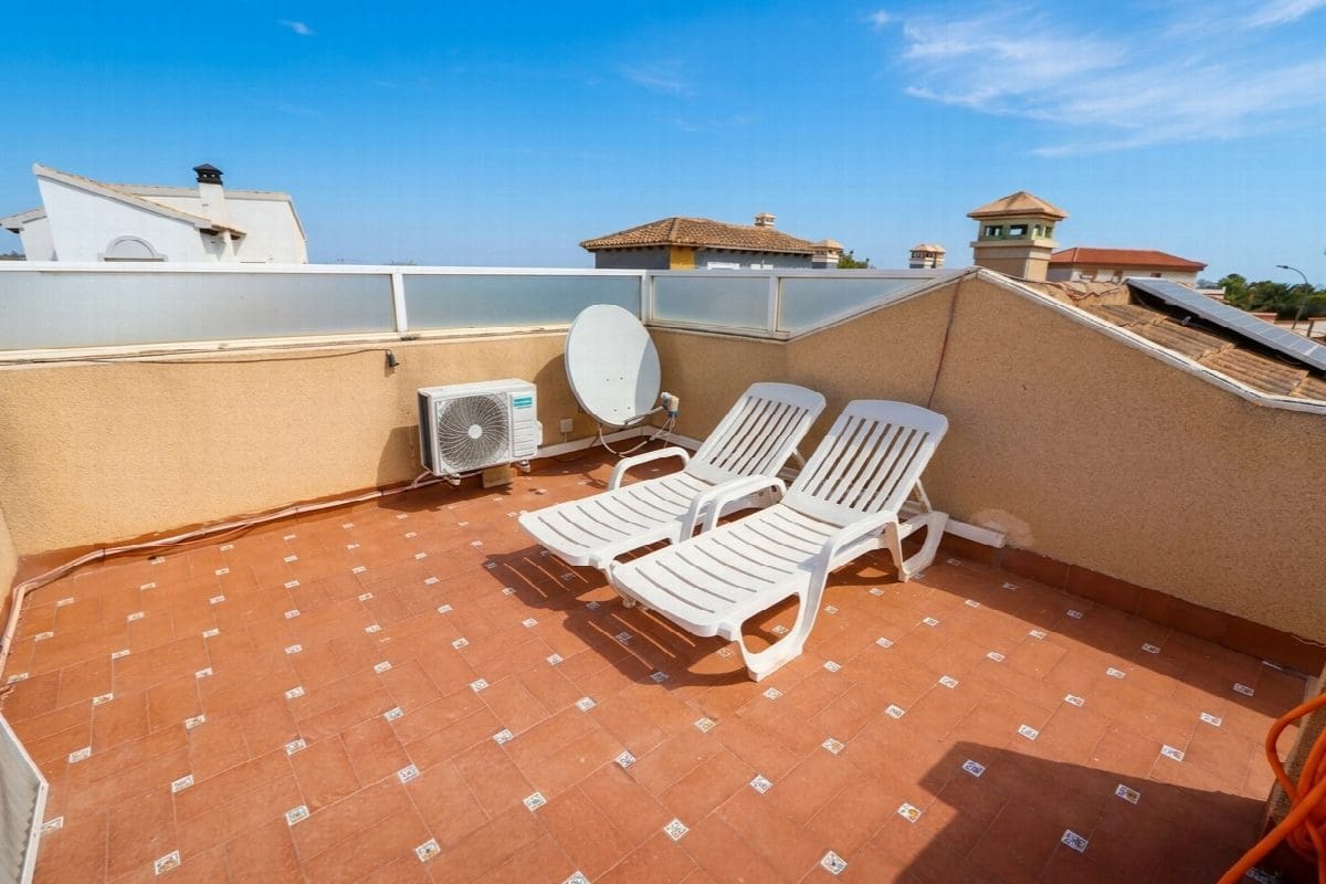3 bedroom Villa for sale in Alicante / Alacant city with pool garage - € 349,990 (Ref: 10020414)