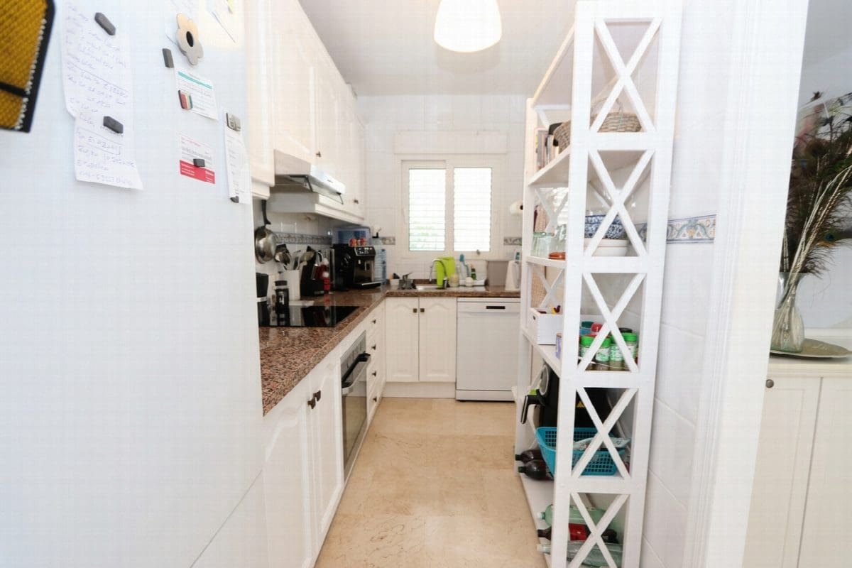 3 bedroom Villa for sale in Alicante / Alacant city with pool garage - € 349,990 (Ref: 10020414)