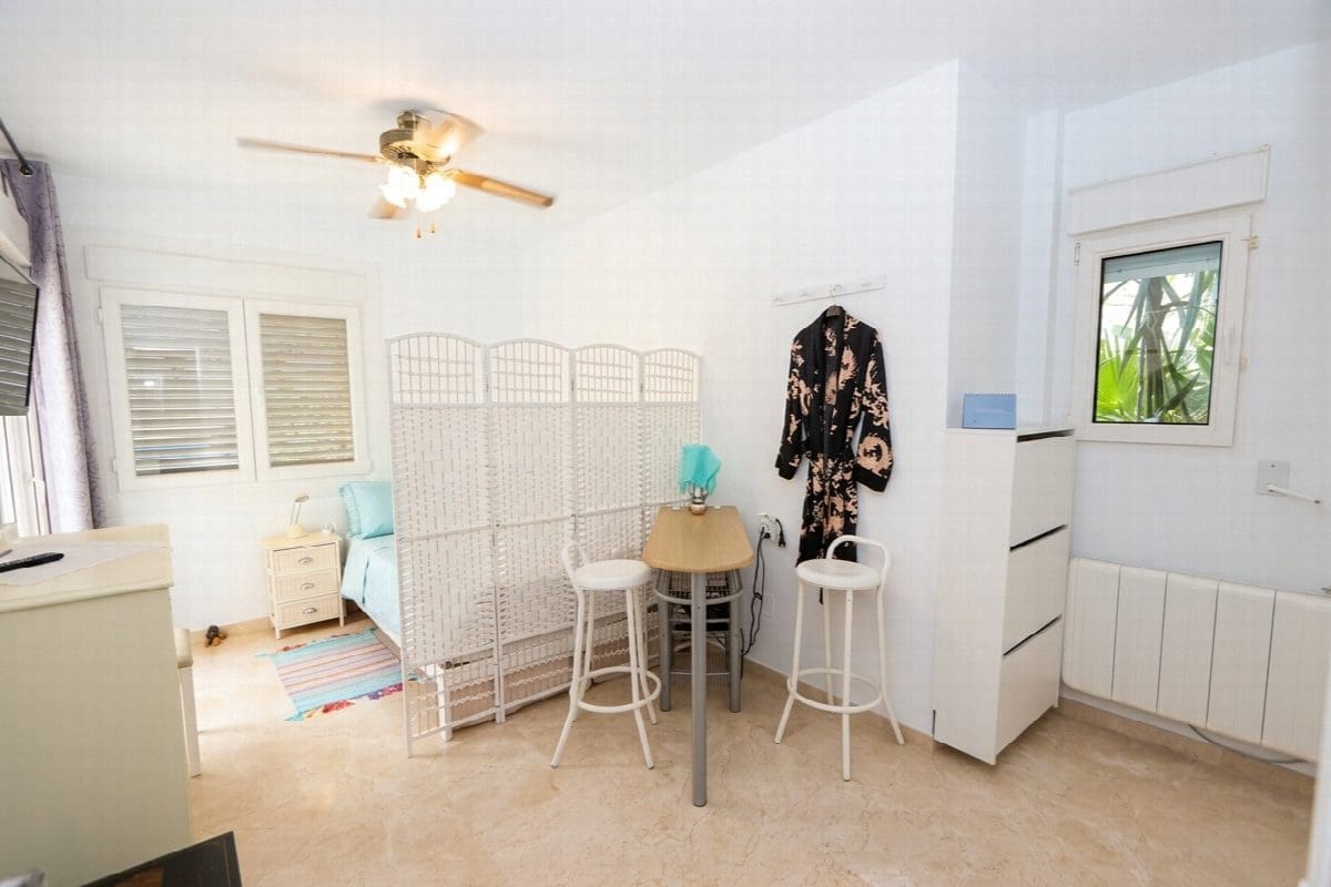 3 bedroom Villa for sale in Alicante / Alacant city with pool garage - € 349,990 (Ref: 10020414)