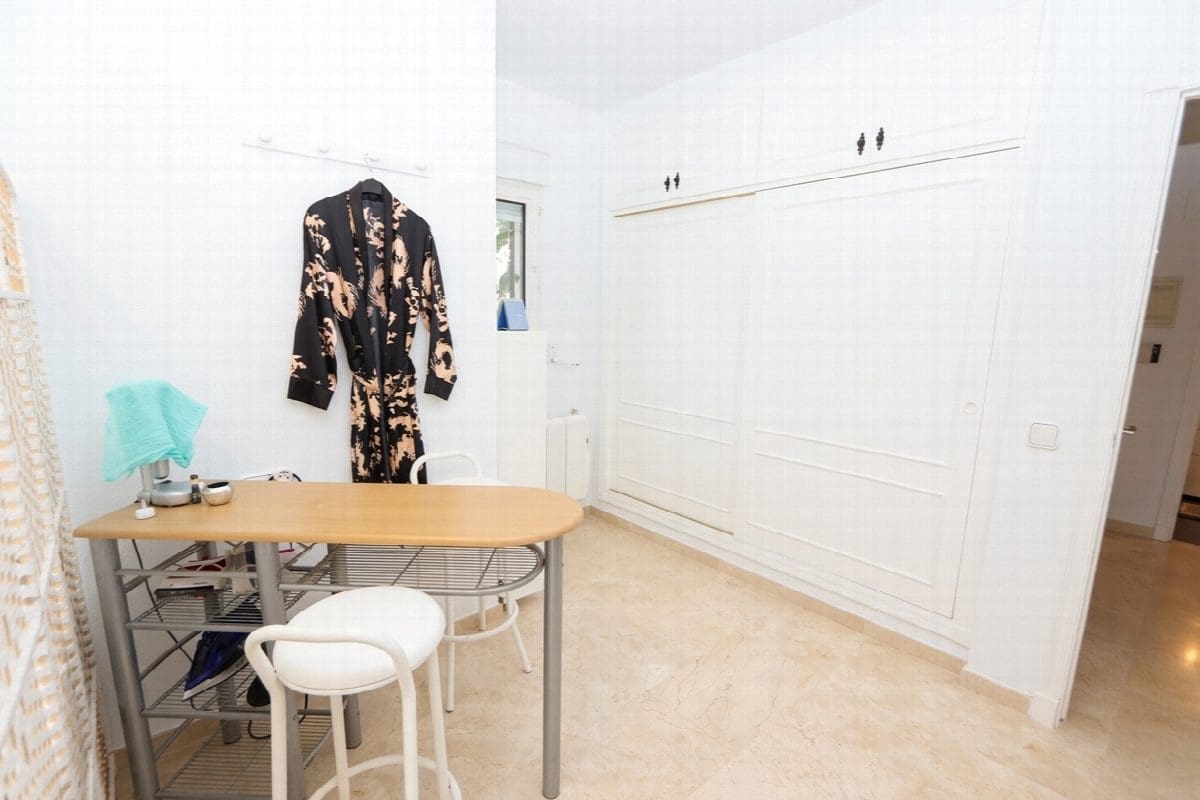 3 bedroom Villa for sale in Alicante / Alacant city with pool garage - € 349,990 (Ref: 10020414)