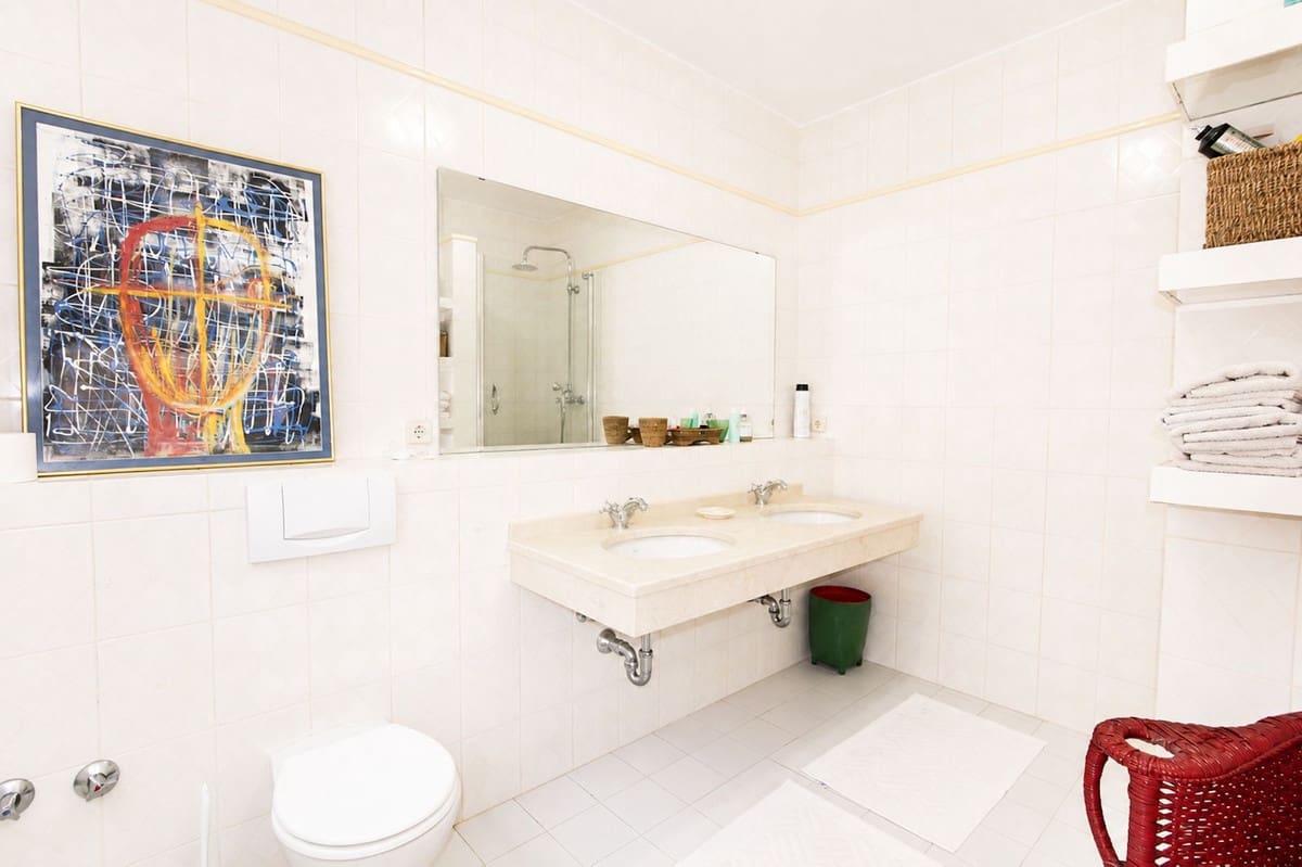 4 Zimmer Villa zu verkaufen in La Quinta mit Pool - 3.650.000 € (Ref: 10022172)