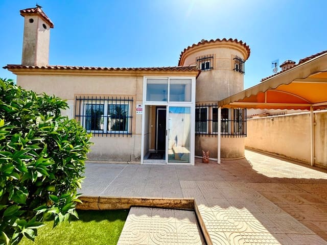 3 sypialnia Willa na sprzedaż w El Chaparral, Torrevieja - 360 000 € (Ref: 10022174)