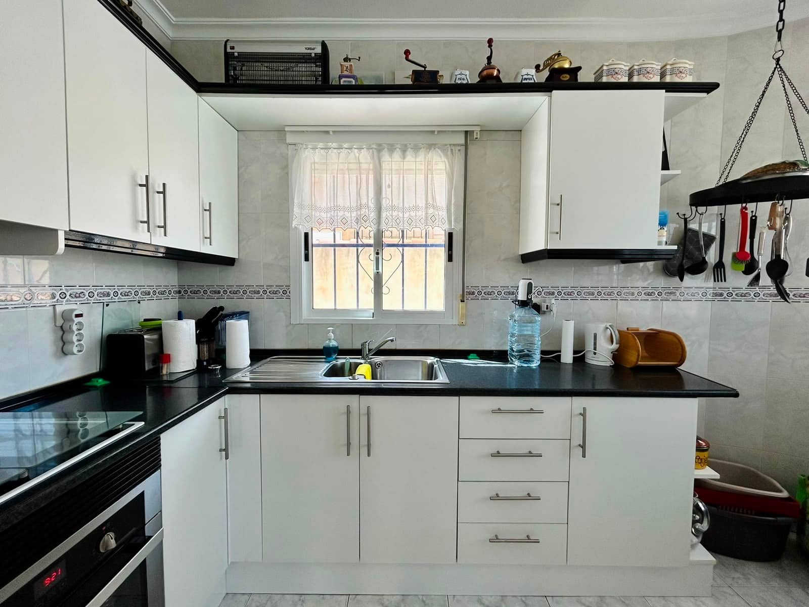 3 sypialnia Willa na sprzedaż w Torrevieja - 360 000 € (Ref: 10022174)