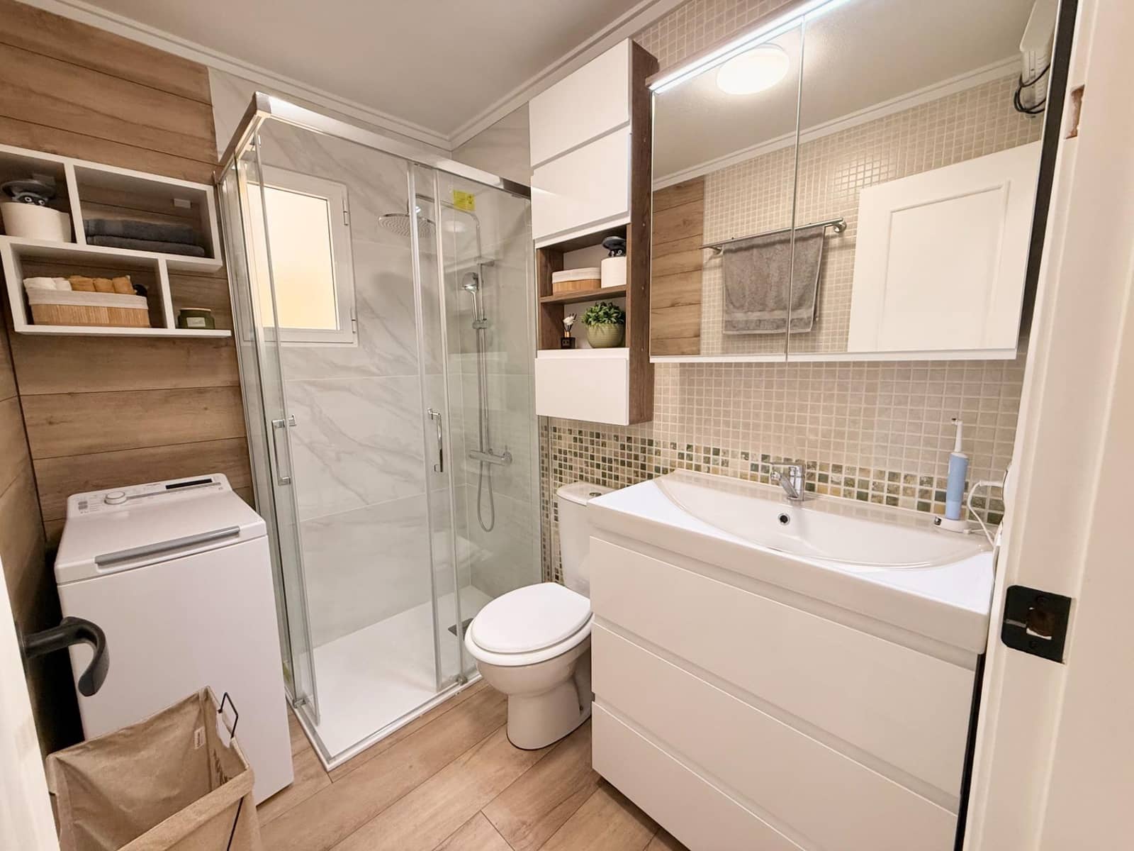 2 soveværelse Lejlighed til salg i Torrevieja med swimmingpool garage - € 177.950 (Ref: 10022176)
