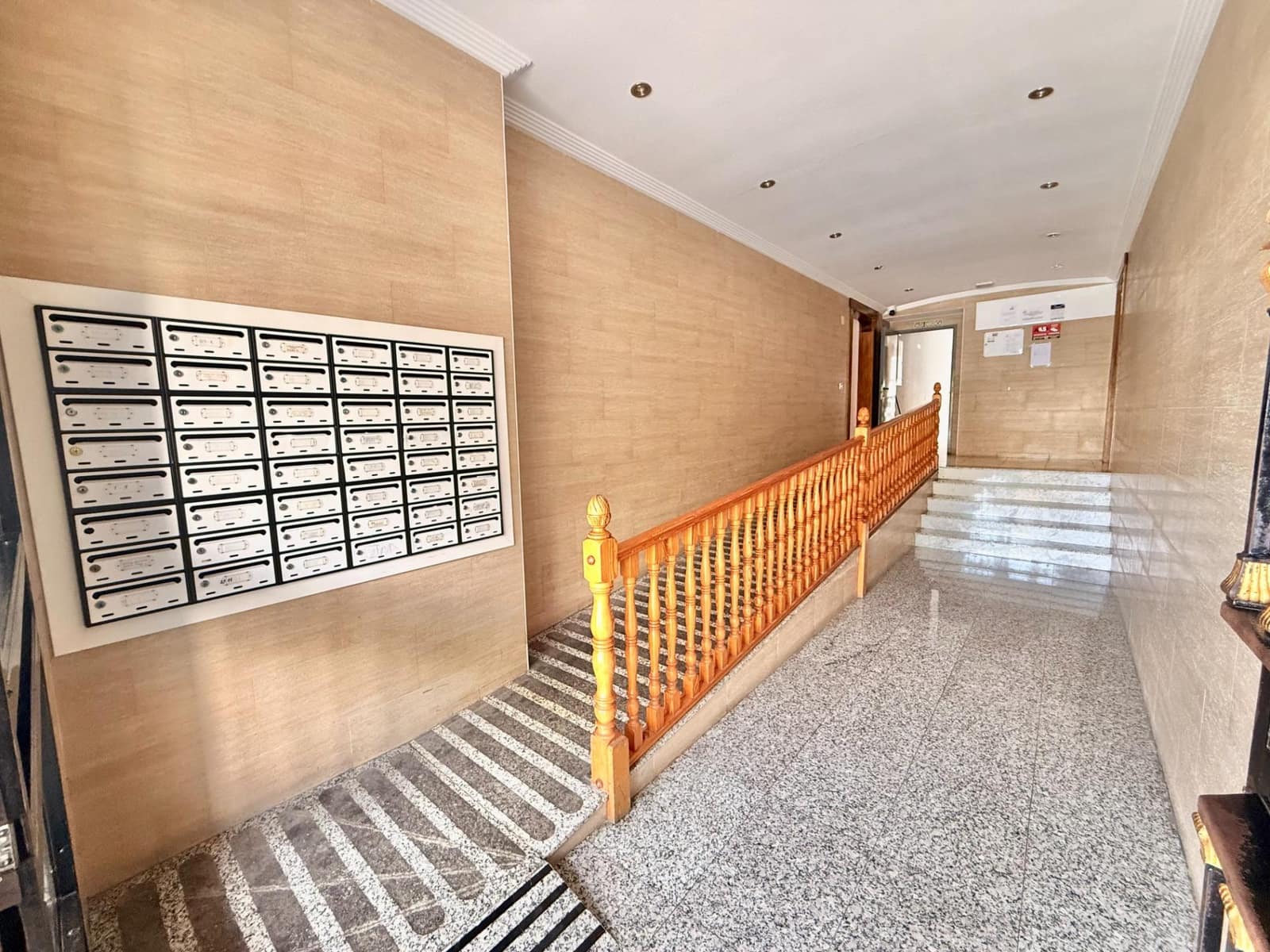 2 soveværelse Lejlighed til salg i Torrevieja med swimmingpool garage - € 177.950 (Ref: 10022176)
