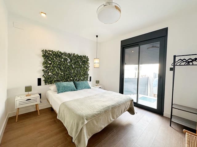 3 camera da letto Casa in vendita in Nueva Torrevieja, Torrevieja con piscina - 539.000 € (Rif: 10022180)