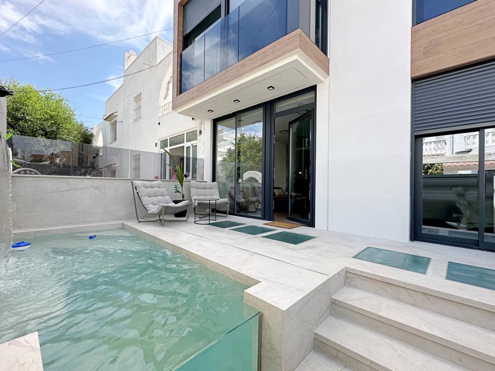 3 camera da letto Casa in vendita in Torrevieja con piscina - 539.000 € (Rif: 10022180)