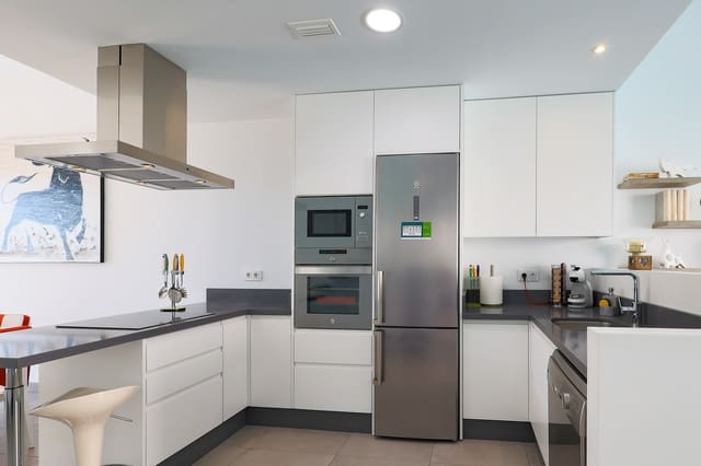 3 soveværelse Semi-Rækkehus til salg i Dolores - € 359.000 (Ref: 10022181)
