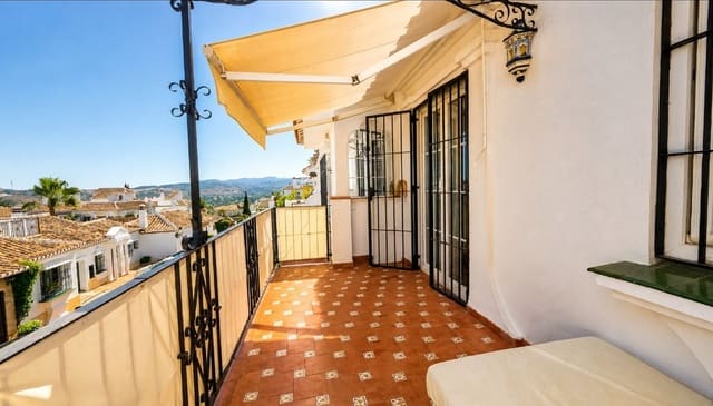 2 makuuhuone Omakotitalo myytävänä paikassa Mijas Golf, Mijas mukana uima-altaan - 370 000 € (Ref: 10022182)