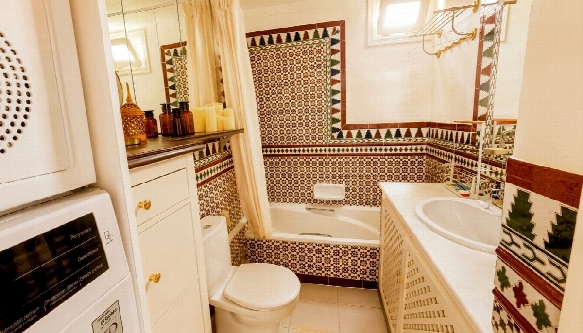 2 bedroom Villa for sale in Mijas Golf with pool - € 370,000 (Ref: 10022182)