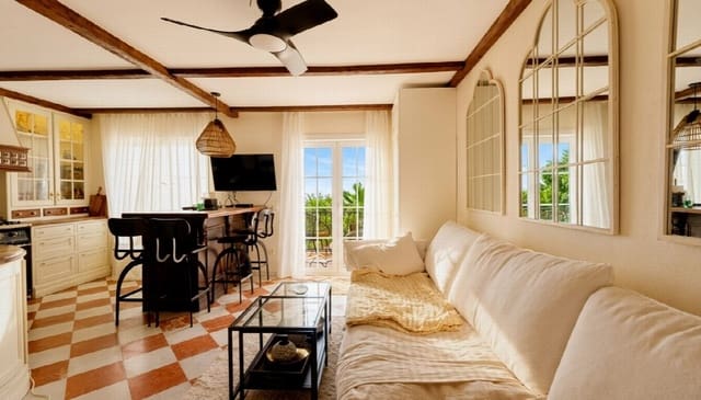 2 soverom Hus til salgs i Mijas Golf, Mijas med svømmebasseng - € 370 000 (Ref: 10022182)