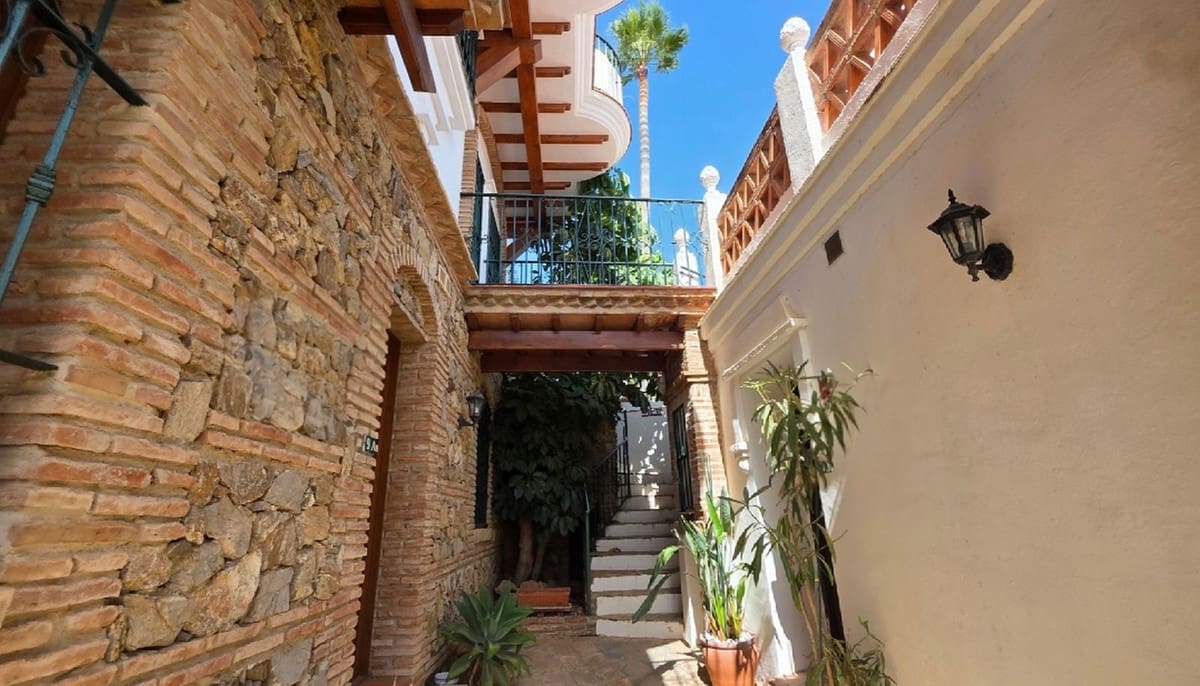 2 sypialnia Dom na sprzedaż w Mijas Costa z basenem - 370 000 € (Ref: 10022183)