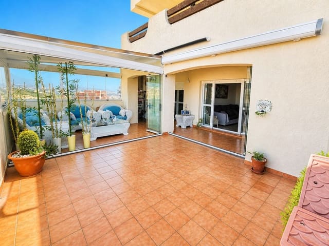 2 bedroom Apartment for sale in La Duquesa / Puerto de la Duquesa, Manilva with pool - € 325,000 (Ref: 10023758)