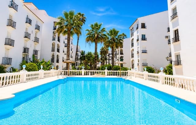 1 slaapkamer Appartement te koop in San Luis de Sabinillas, Manilva met zwembad - € 220.000 (Ref: 10023759)