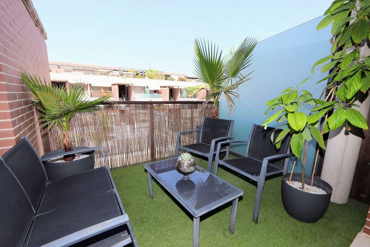 3 Zimmer Apartment zu verkaufen in San Javier mit Pool - 250.000 € (Ref: 10023760)