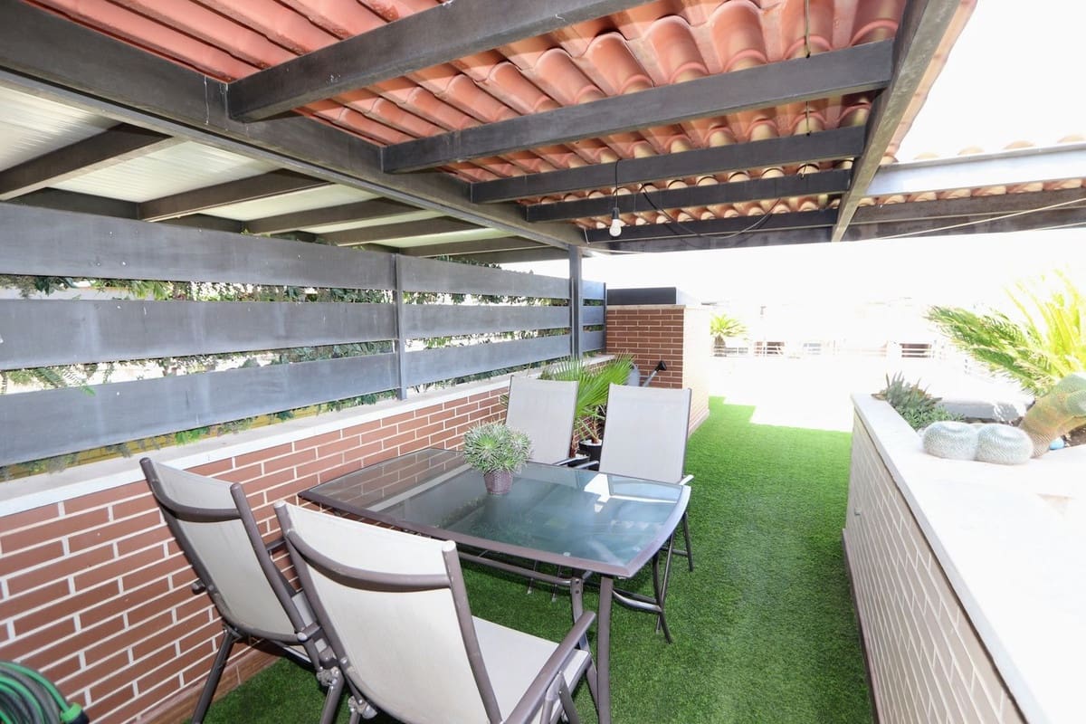 3 Zimmer Apartment zu verkaufen in San Javier mit Pool - 250.000 € (Ref: 10023760)