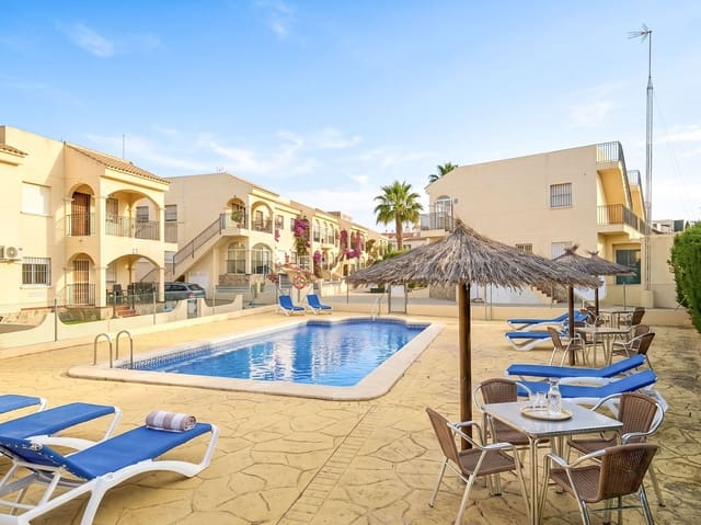 3 sovrum Lägenhet till salu i Playa Flamenca, Orihuela med pool garage - 190 000 € (Ref: 10023761)