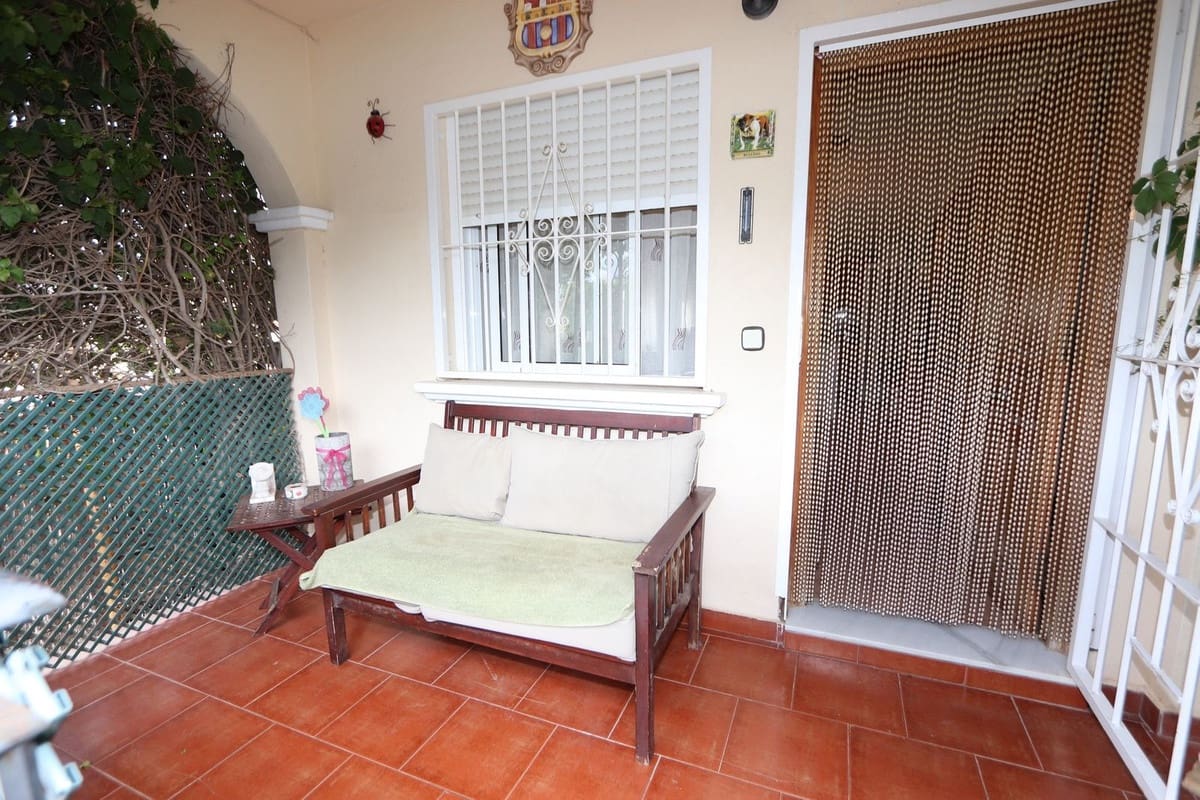 3 sovrum Lägenhet till salu i Playa Flamenca med pool garage - 190 000 € (Ref: 10023761)