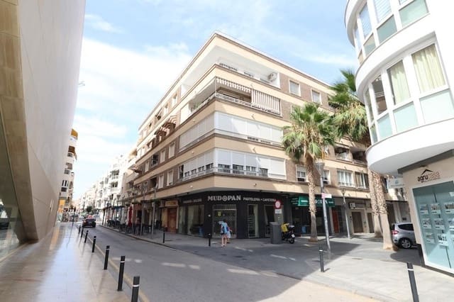 3 soveværelse Penthouse til salg i Centro - Muelle Pesquero, Torrevieja - € 349.000 (Ref: 10023762)