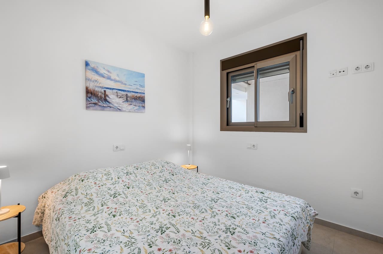 2 soverom Leilighet til salgs i Los Dolses med garasje - € 292 000 (Ref: 10023767)