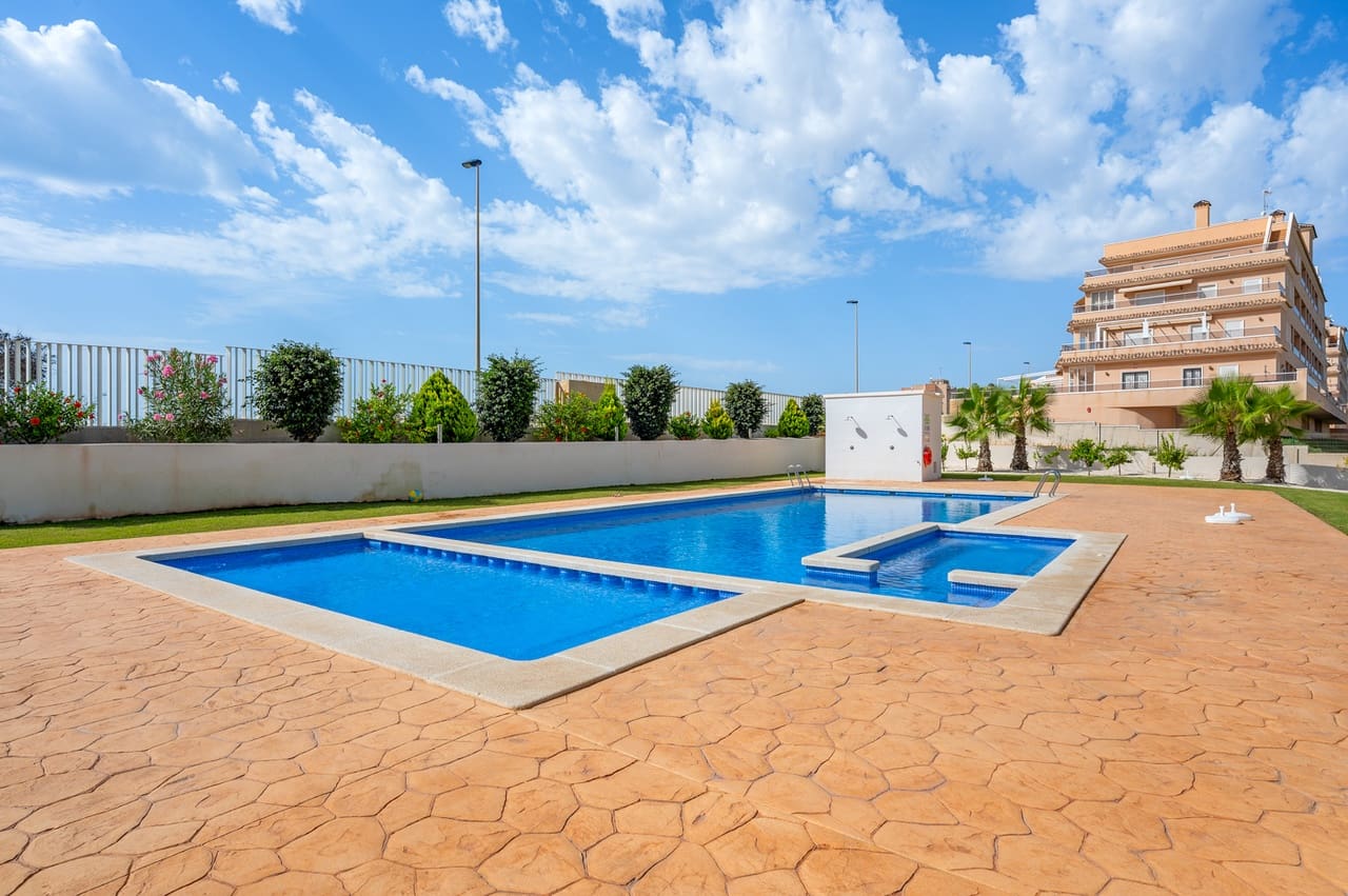 2 soverom Leilighet til salgs i Los Dolses med garasje - € 292 000 (Ref: 10023767)