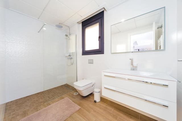 5 sovrum Villa till salu i Parque Acuático - Sector 25, Torrevieja med garage - 559 000 € (Ref: 10023768)