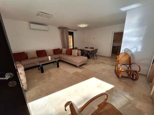 5 soveværelse Byhus til salg i Avenida Habaneras - Curva de Palangre, Torrevieja - € 319.500 (Ref: 10023769)