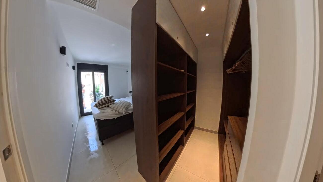 2 sypialnia Penthouse na sprzedaż w Torrevieja z basenem garażem - 389 000 € (Ref: 10023794)