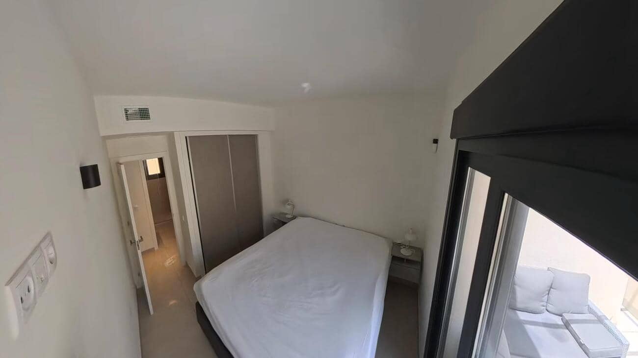 2 sypialnia Penthouse na sprzedaż w Torrevieja z basenem garażem - 389 000 € (Ref: 10023794)