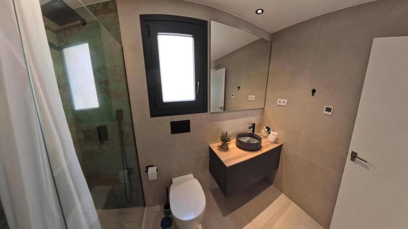 2 sypialnia Penthouse na sprzedaż w Torrevieja z basenem garażem - 389 000 € (Ref: 10023794)