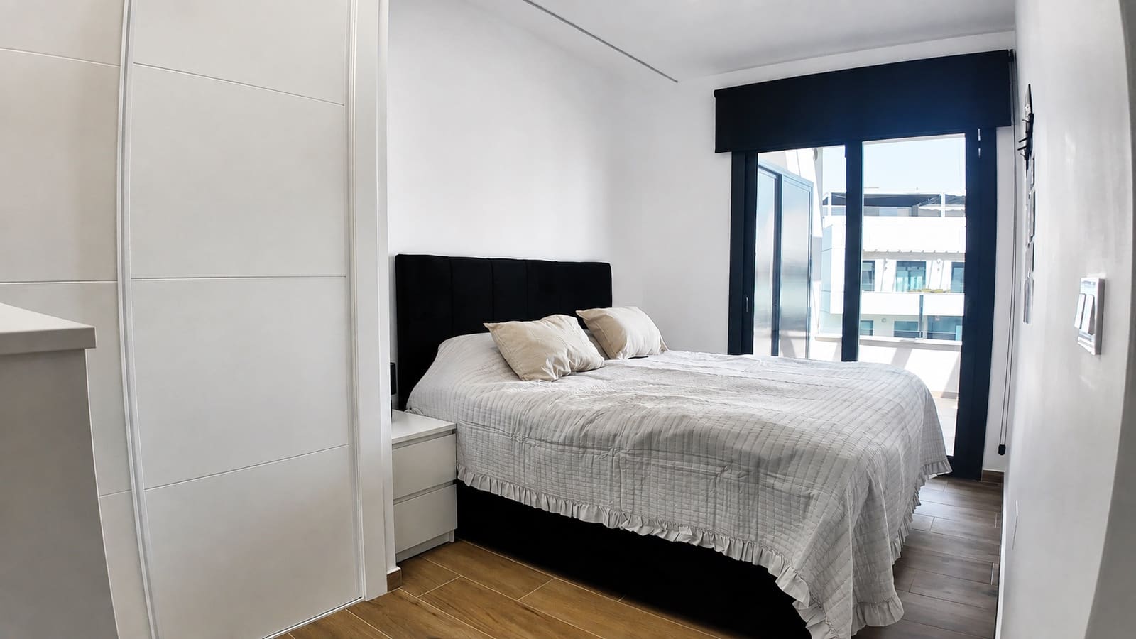 3 quarto Penthouse para venda em Orihuela Costa com piscina - 385 000 € (Ref: 10025380)