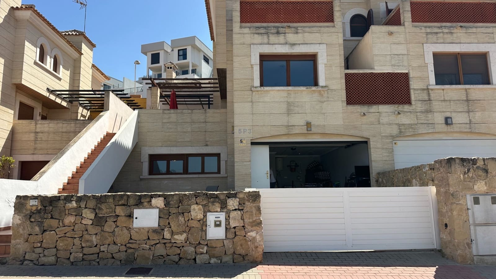 Casa de 3 habitaciones en Algorfa en venta con garaje - 240.000 € (Ref: 10025382)