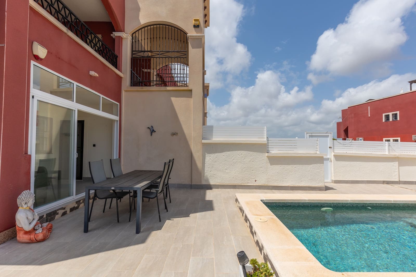 2 makuuhuone Huoneisto myytävänä paikassa Orihuela Costa - 249 000 € (Ref: 10025383)