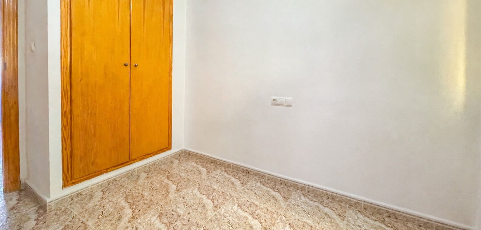 3 sypialnia Apartament na sprzedaż w Torrevieja - 188 000 € (Ref: 10026988)