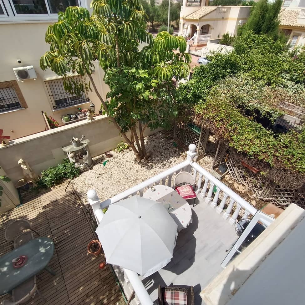 3 slaapkamer Halfvrijstaande villa te koop in Sucina - € 190.000 (Ref: 10026991)