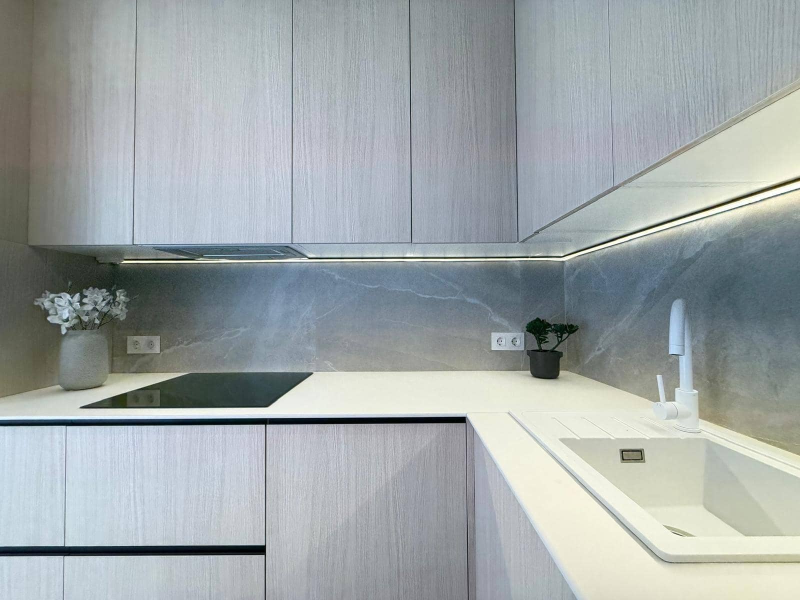 Apartamento de 4 habitaciones en Torrevieja en venta - 285.000 € (Ref: 10026992)