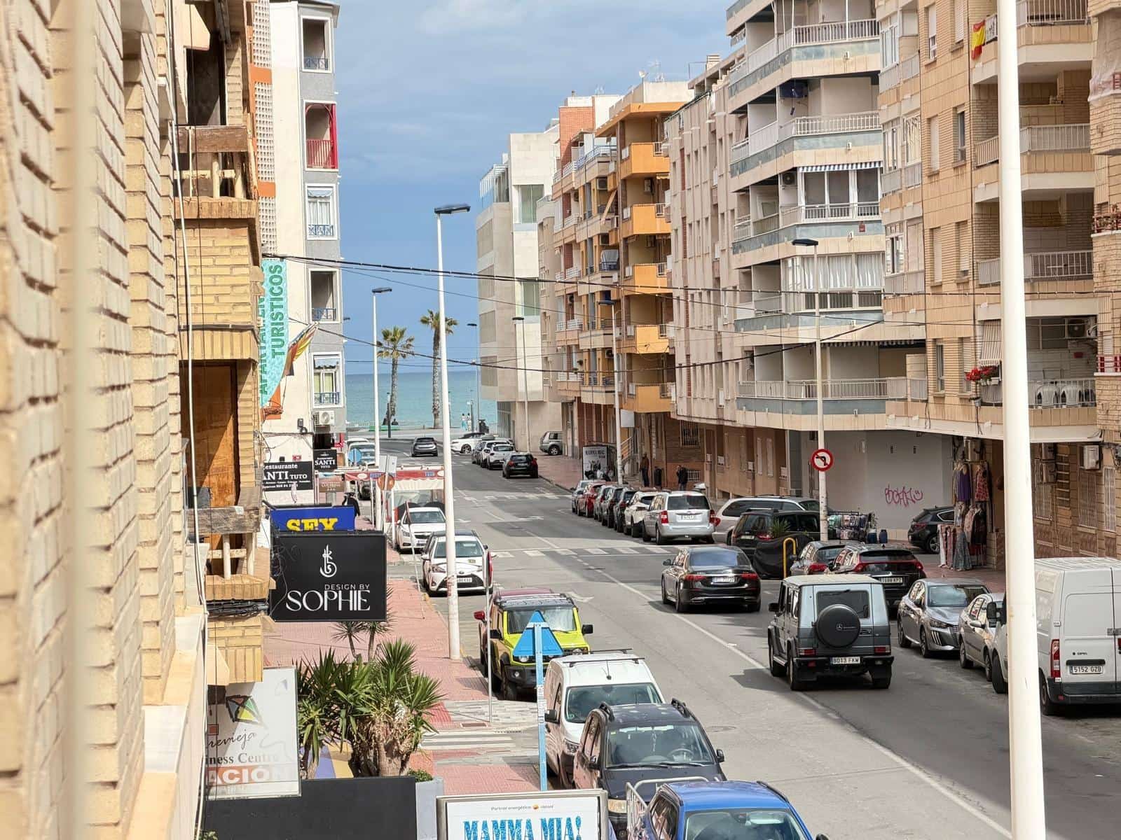 Apartamento de 4 habitaciones en Torrevieja en venta - 285.000 € (Ref: 10026992)