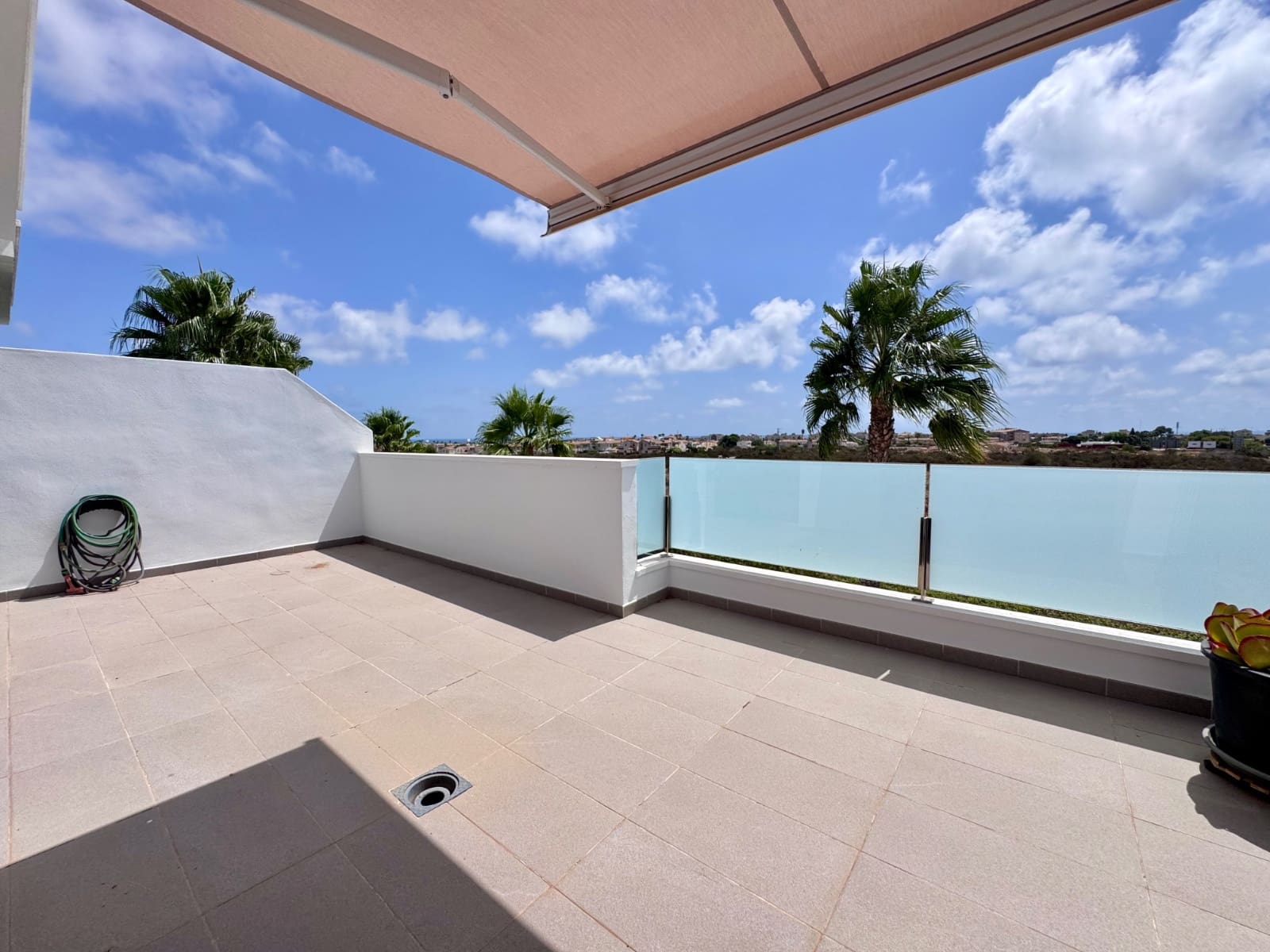 3 soveværelse Byhus til salg i Cabo Roig med garage - € 349.900 (Ref: 10026998)