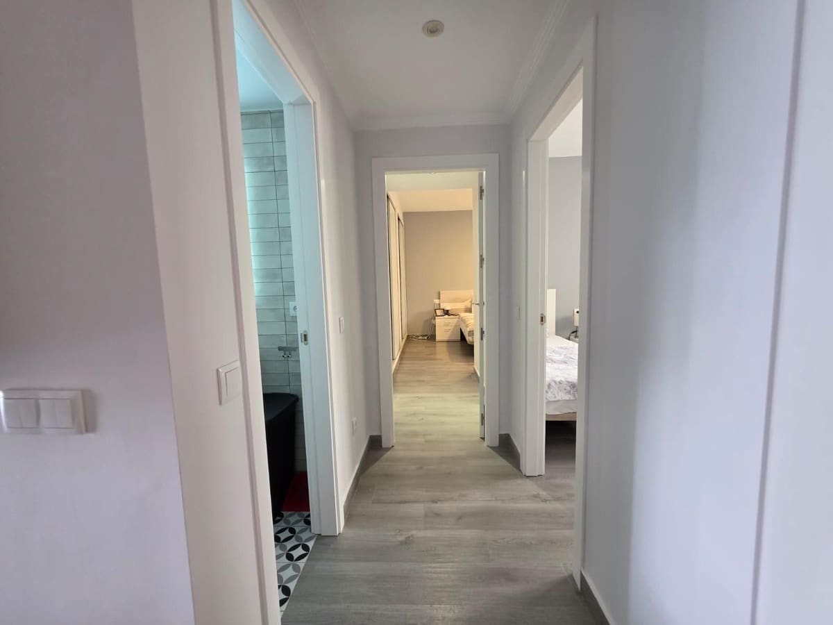 2 makuuhuone Huoneisto myytävänä paikassa San Luis de Sabinillas mukana uima-altaan - 260 000 € (Ref: 10027865)