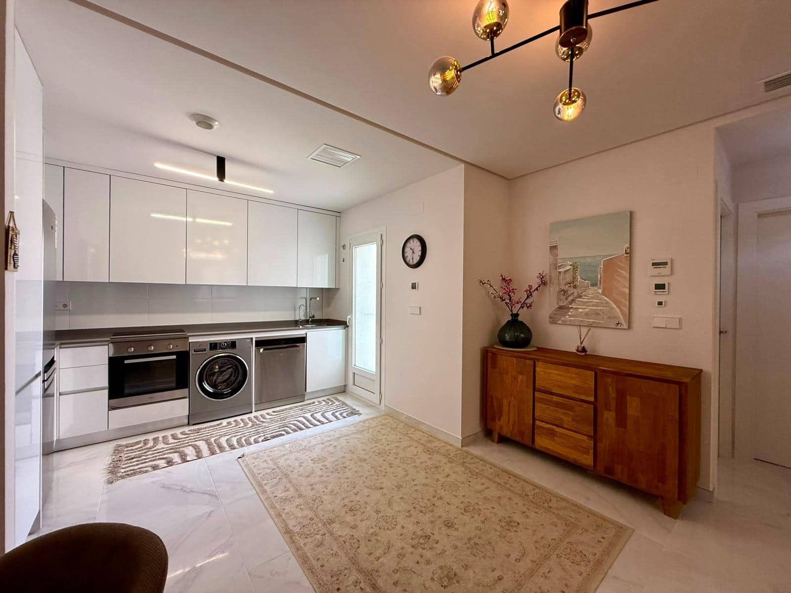 2 soverom Leilighet til salgs i Torrevieja med svømmebasseng - € 249 000 (Ref: 10027867)