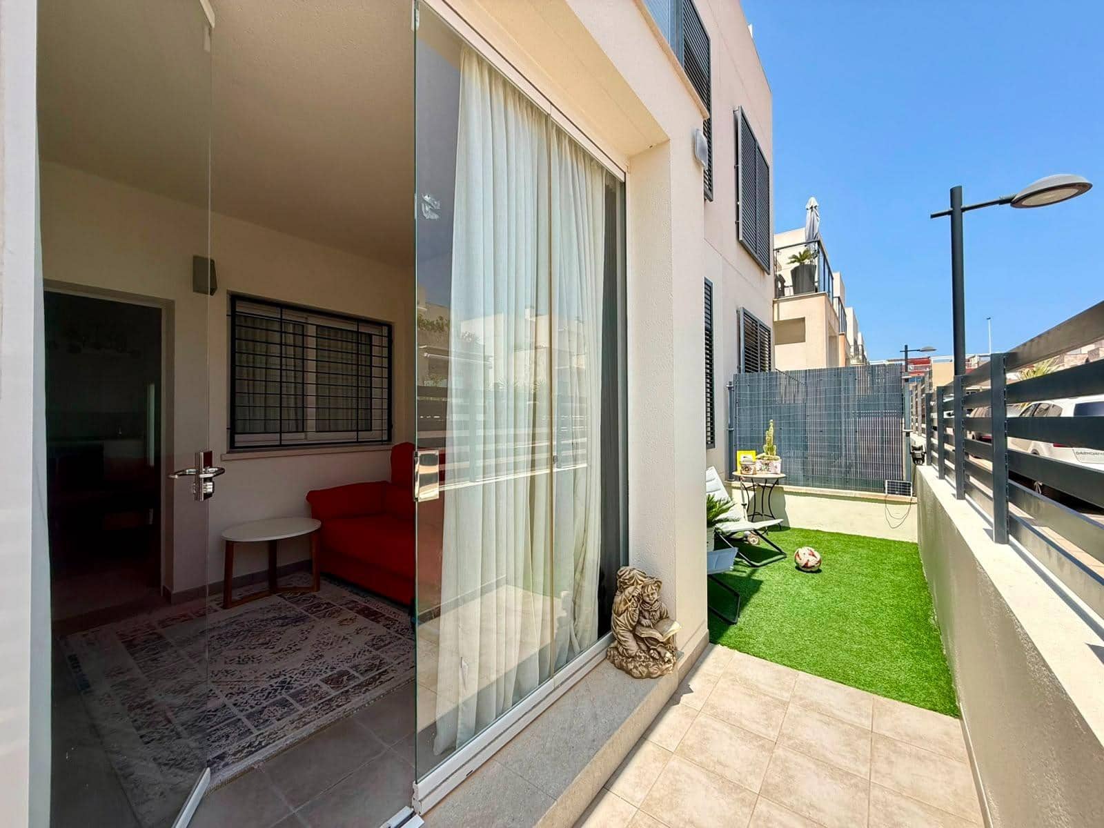 2 soverom Leilighet til salgs i Torrevieja med svømmebasseng - € 249 000 (Ref: 10027867)