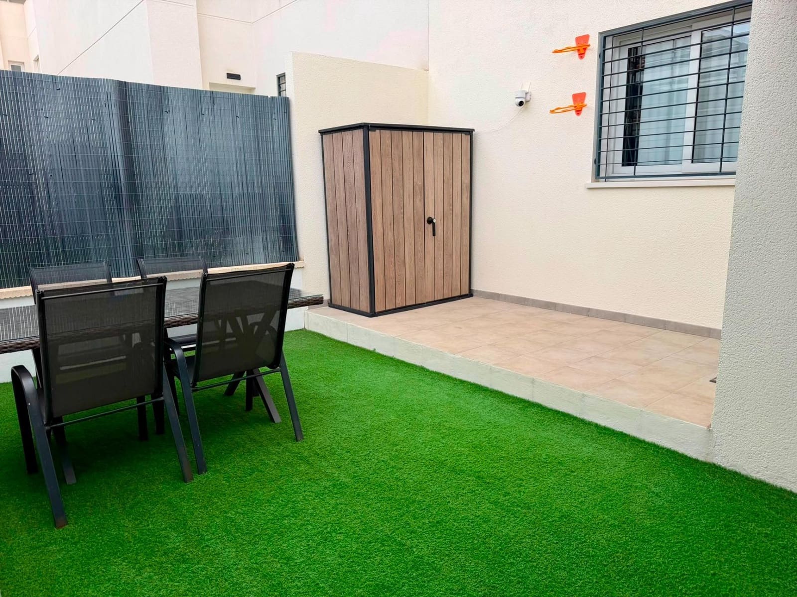 2 soverom Leilighet til salgs i Torrevieja med svømmebasseng - € 249 000 (Ref: 10027867)