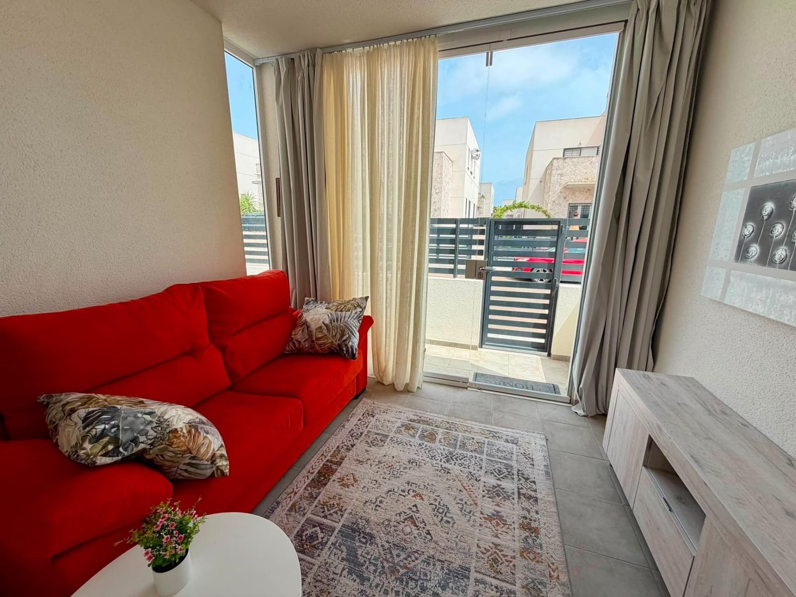 2 soverom Leilighet til salgs i Torrevieja med svømmebasseng - € 249 000 (Ref: 10027867)