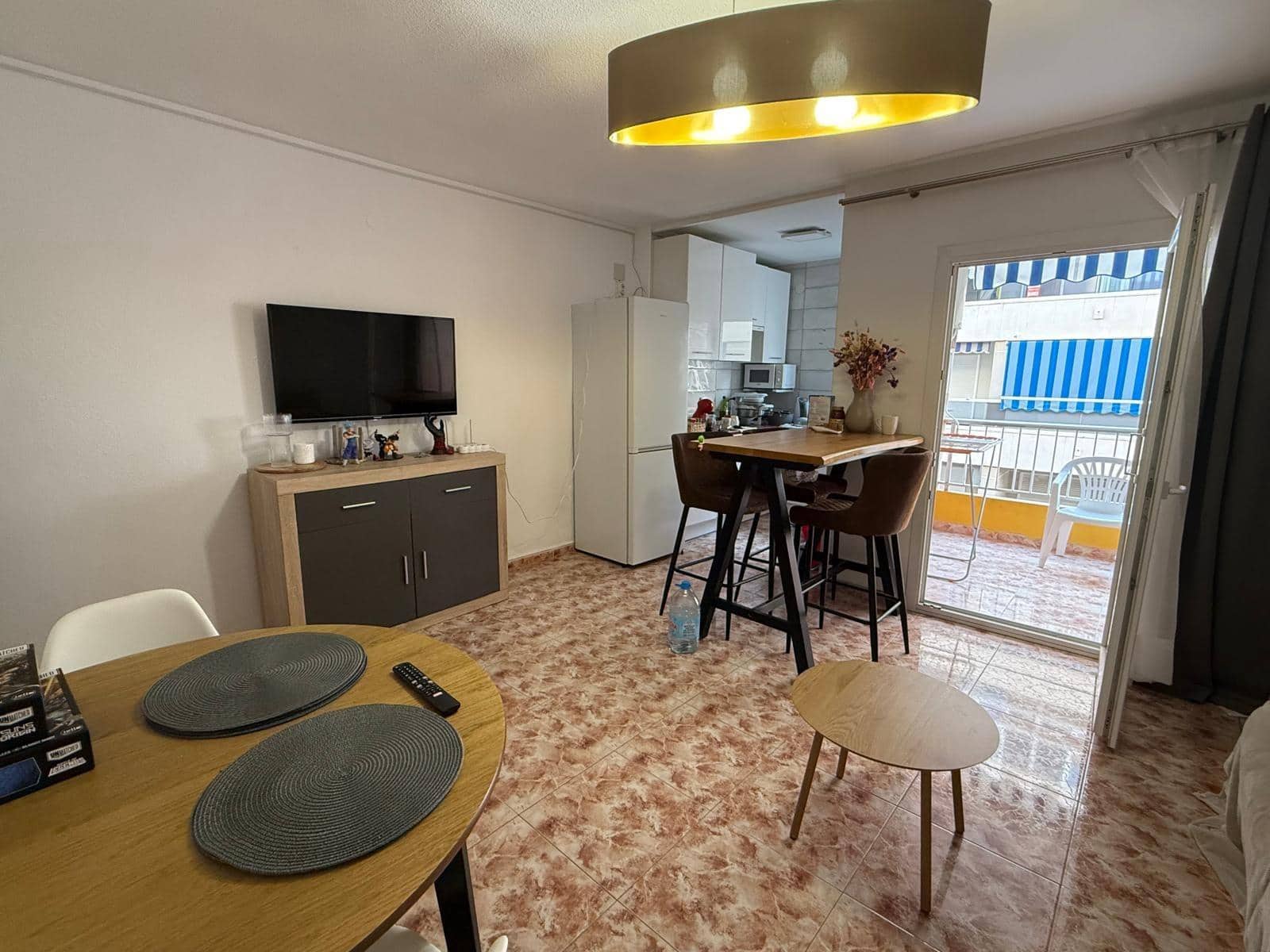 2 soveværelse Lejlighed til salg i Torrevieja - € 159.900 (Ref: 10027868)
