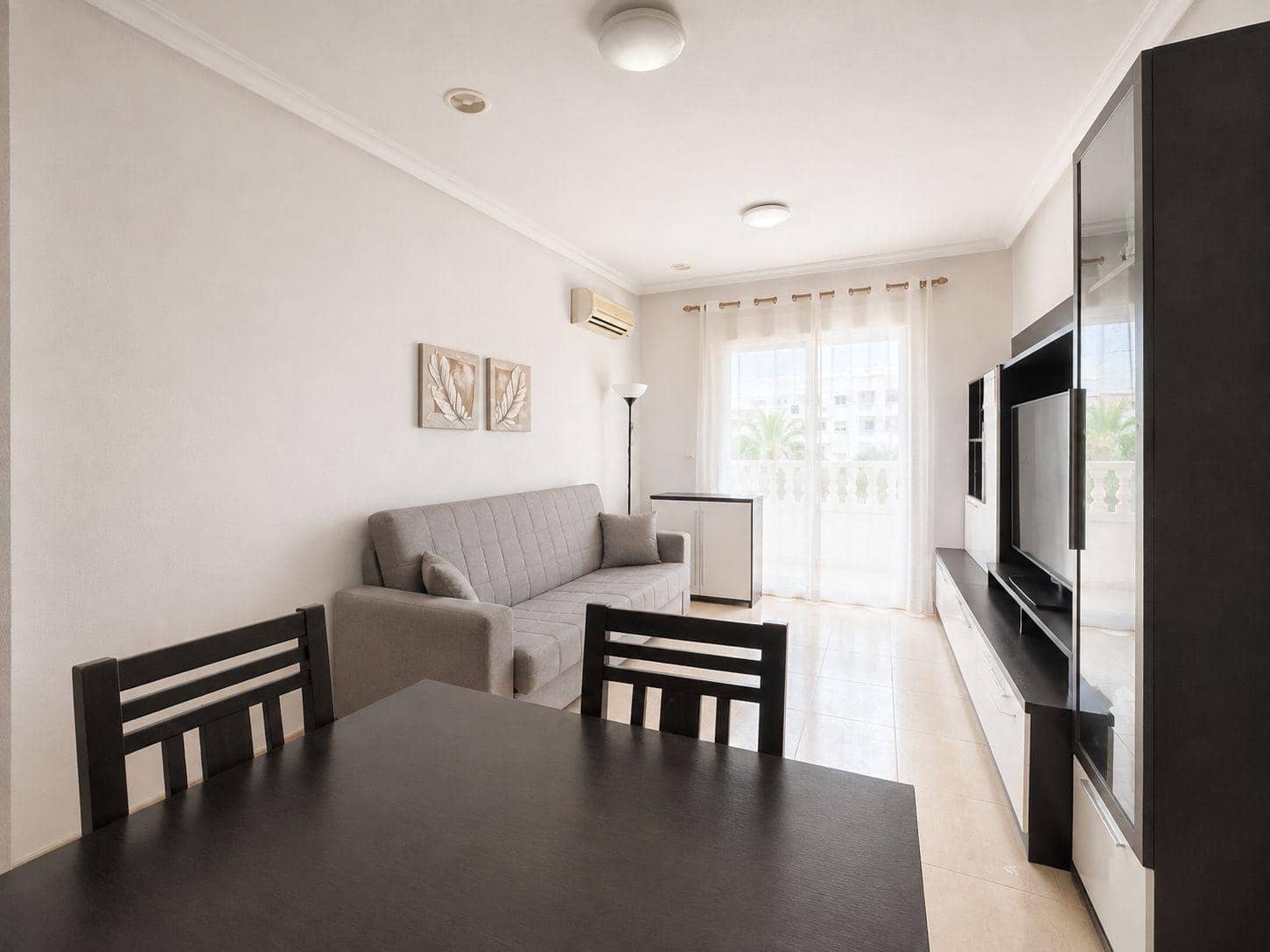 2 quarto Apartamento para venda em Torrevieja com piscina - 165 000 € (Ref: 10027870)