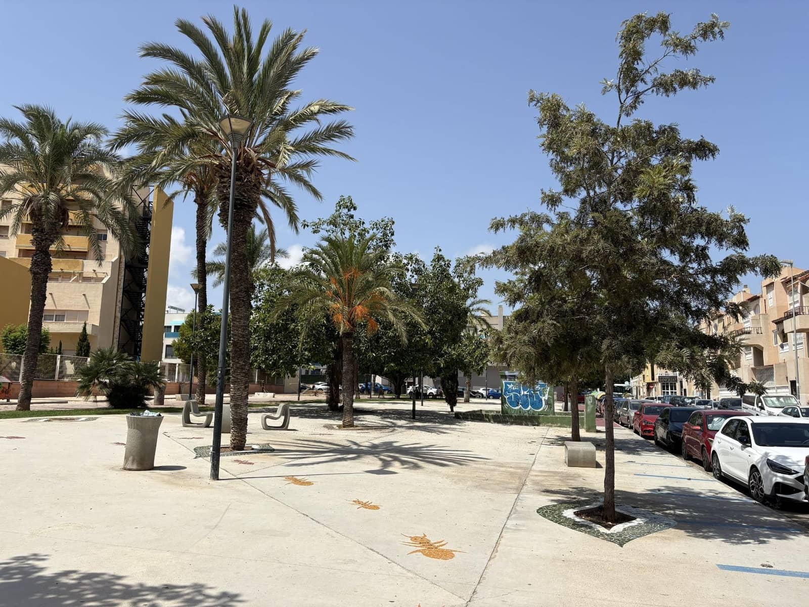 2 soveværelse Lejlighed til salg i Torrevieja med swimmingpool - € 199.000 (Ref: 10027871)