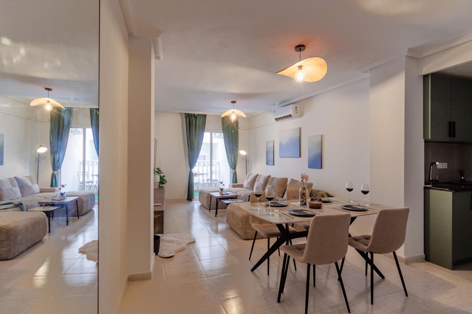 Apartamento de 3 habitaciones en Torrevieja en venta - 194.990 € (Ref: 10027872)